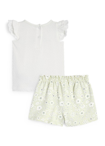 Белый летний комплект (футболка, шорты) C&A