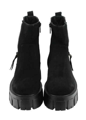 Зимние ботинки Twenty Two из натуральной замши