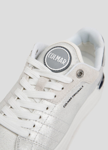 Срібні осінні кросівки Colmar