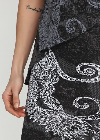Серое кэжуал платье короткое Desigual с абстрактным узором