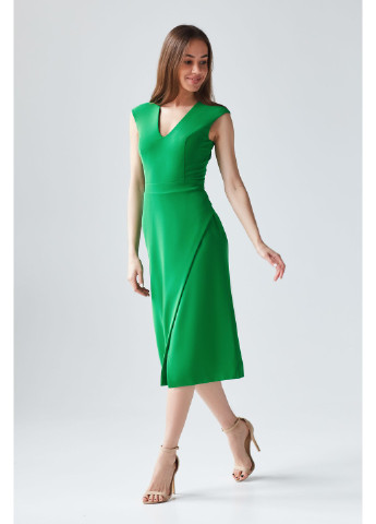 Зеленое деловое платье BYURSE однотонное