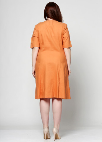 Оранжевое кэжуал платье Алеся однотонное