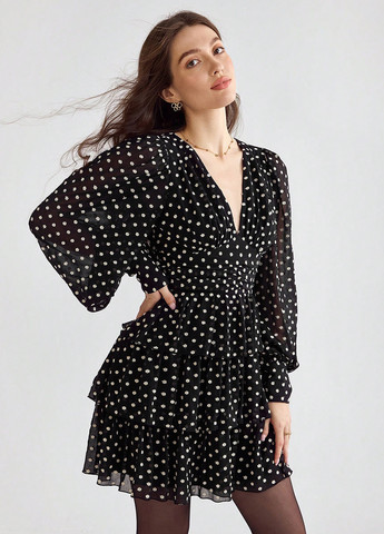 Черное кэжуал платье в стиле ампир, с юбкой-солнце SHEIN с цветочным принтом