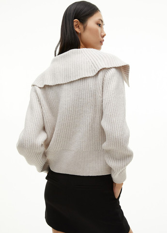 Світло-сірий зимовий светр H&M