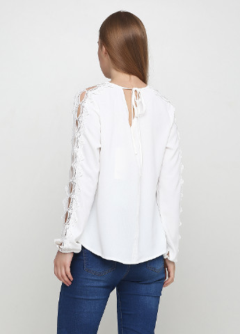 Белая демисезонная блуза M & G