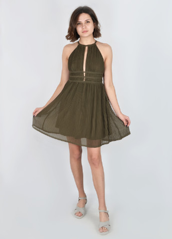 Оливковое (хаки) кэжуал платье плиссированное, клеш H&M однотонное