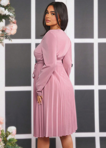 Светло-розовое кэжуал платье для беременных плиссированное SHEIN однотонное