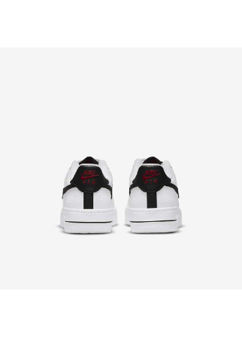 Черно-белые демисезонные кроссовки Nike