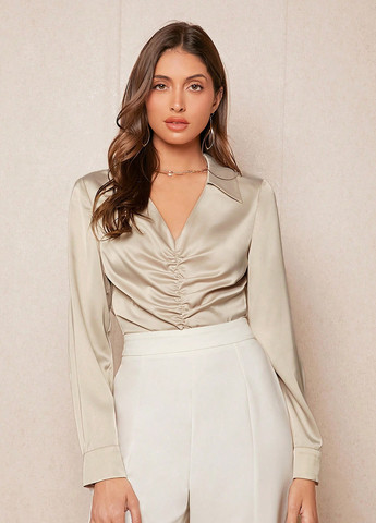 Бежева блуза SHEIN