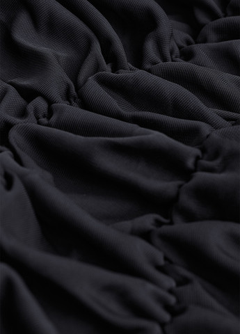 Черное кэжуал, коктейльное платье силуэтная H&M однотонное