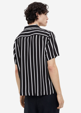 Черно-белая кэжуал рубашка в полоску H&M