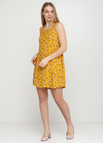 Желтое кэжуал платье Bon Voyage с цветочным принтом