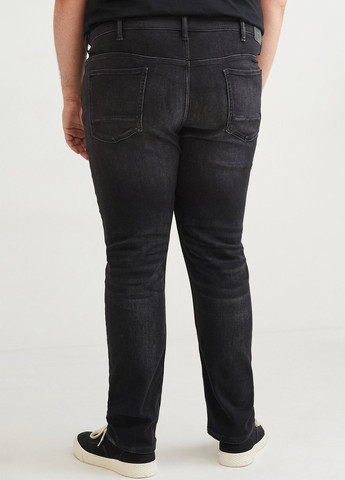 Черные демисезонные зауженные джинсы C&A