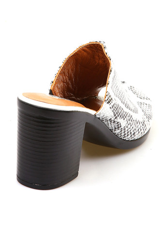 Черно-белые шлепанцы Anna Lucci с тиснением