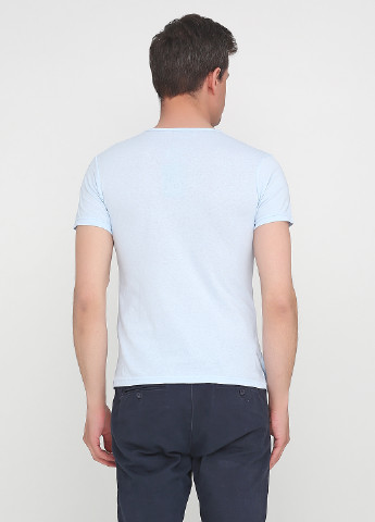 Блідо-блакитна футболка з коротким рукавом LEXSUS