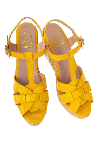 Желтые босоніжки жіночі KANNA