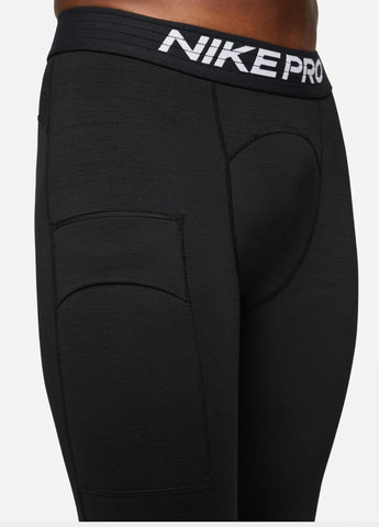 Черные спортивные демисезонные зауженные брюки Nike