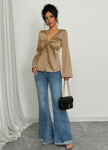 Бежева блуза SHEIN