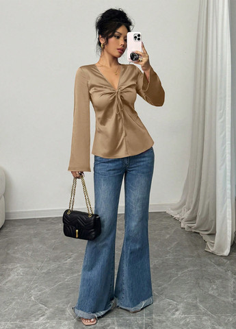 Бежева блуза SHEIN