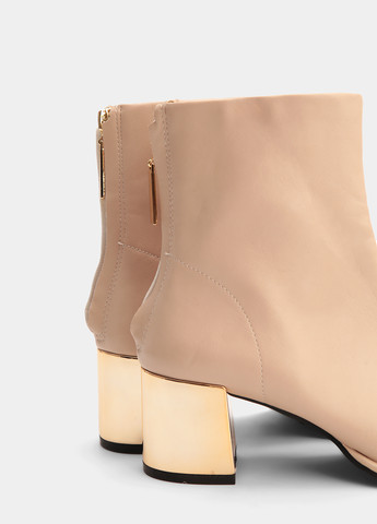 Осенние ботинки Reserved без декора из искусственной кожи, из полиуретана