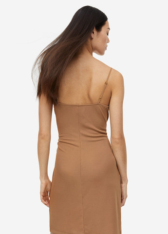 Светло-коричневое кэжуал платье на запах H&M однотонное