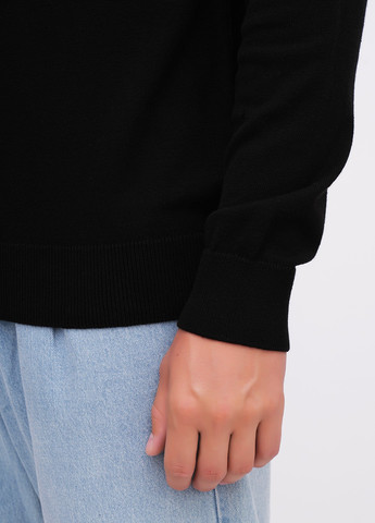 Черный демисезонный свитер джемпер EQUILIBRI