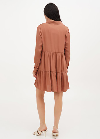 Коричнева кежуал сукня сукня-сорочка Vicolo однотонна