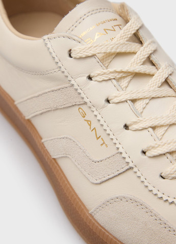 Бежевые кеды Gant