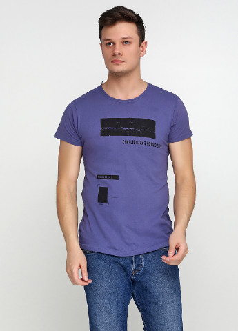Фиолетовая футболка Dinersi