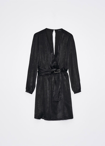 Черное кэжуал платье на запах Mohito однотонное