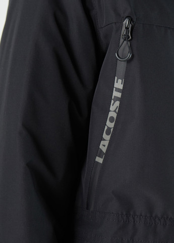 Черная демисезонная куртка Lacoste