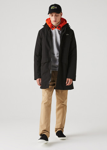 Черная демисезонная куртка Lacoste