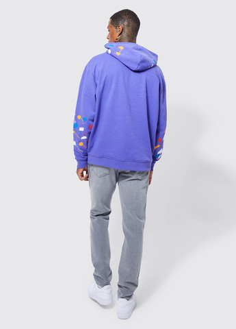 Серые демисезонные зауженные джинсы Boohoo