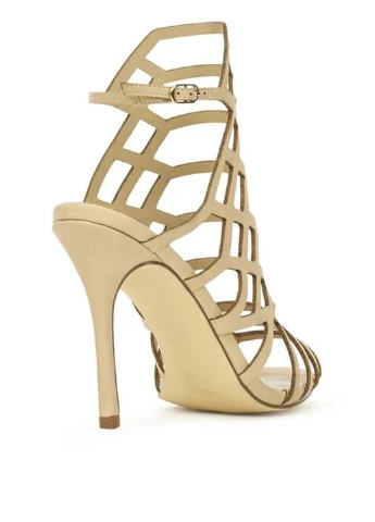 Бежевые босоножки JustFab с ремешком