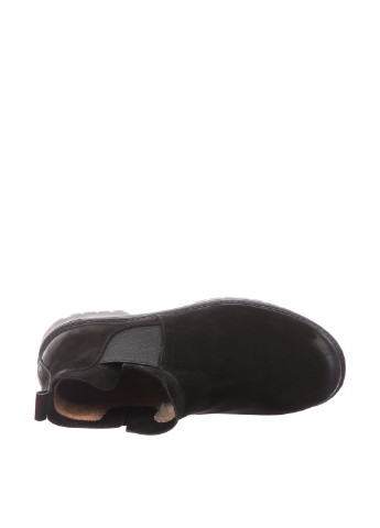 Зимние ботинки челси Maria Tucci без декора из натурального нубука