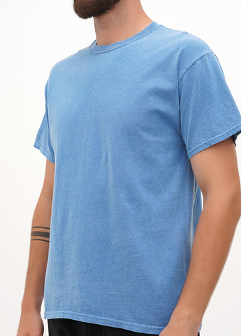 Блакитна футболка Gildan