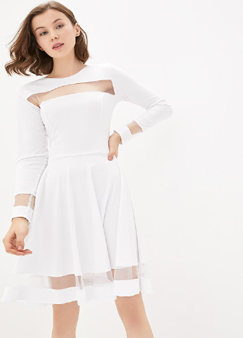 Белое коктейльное платье клеш Podium однотонное
