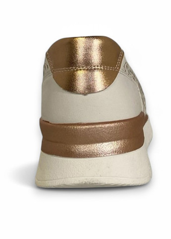 Молочные мокасины Meego с перфорацией