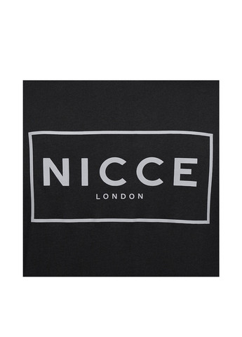 Черная футболка Nicce