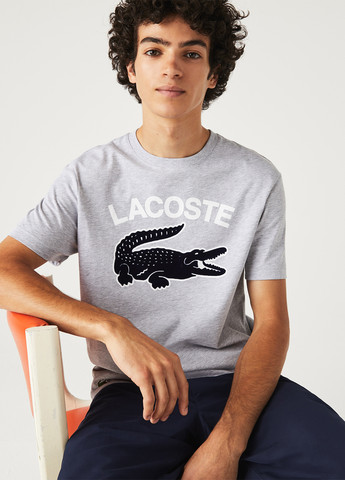 Серая футболка Lacoste