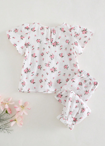 Світло-рожева всесезон піжама (футболка, штани) футболка + штани SHEIN