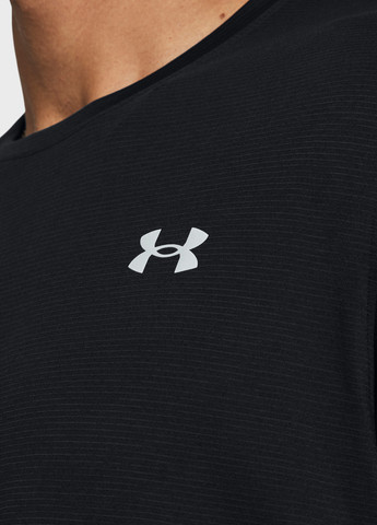 Черный демисезонный кэжуал лонгслив Under Armour с логотипом