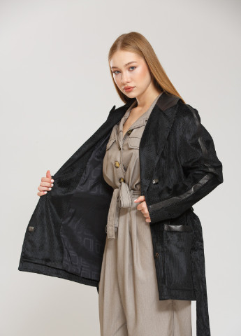 Чорна демісезонна куртка - жакет чорний Donna Bacconi