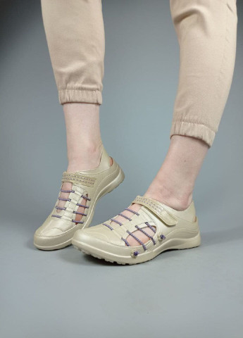 Бежевые сабо Steiner