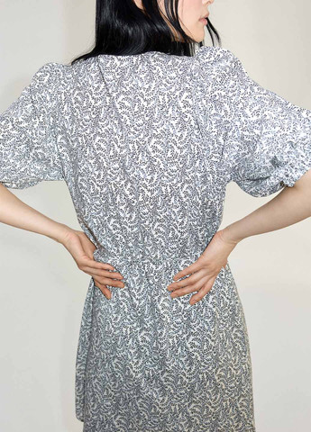 Синя кежуал сукня а-силует H&M з абстрактним візерунком