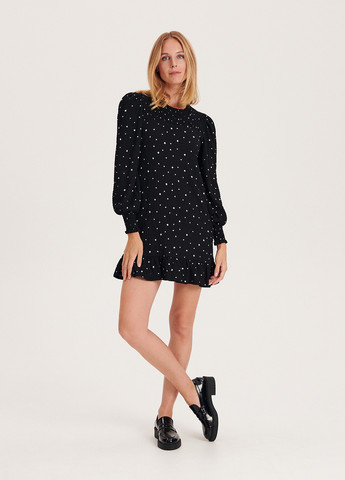 Чорно-білий кежуал сукня Reserved в горошок