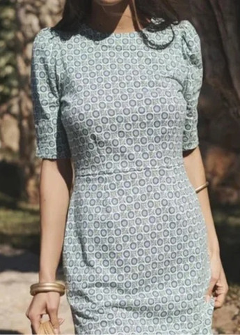 Зеленое кэжуал платье футляр Boden с цветочным принтом