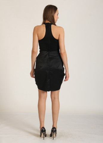 Черная юбка Style