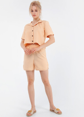 Костюм (блуза, шорты) Kristina Mamedova с шортами однотонный персиковый кэжуал лен