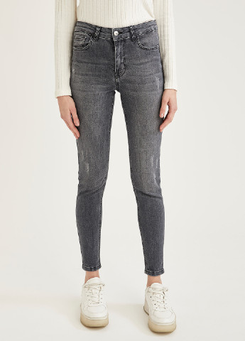 Серые демисезонные скинни, укороченные джинсы DeFacto